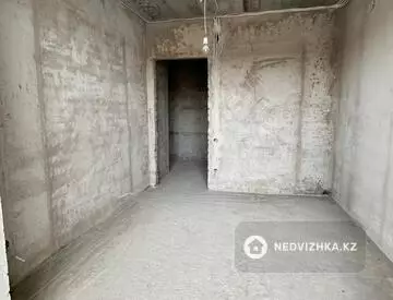 2-комнатная квартира, этаж 3 из 3, 63 м²