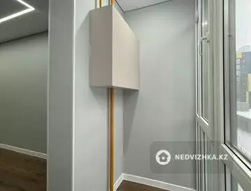 2-комнатная квартира, этаж 3 из 10, 62 м²