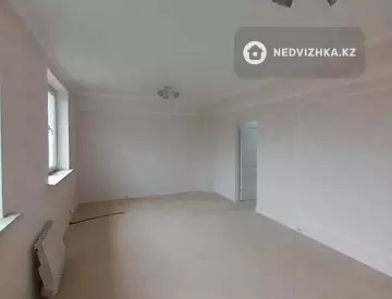 5-комнатная квартира, 176 м²