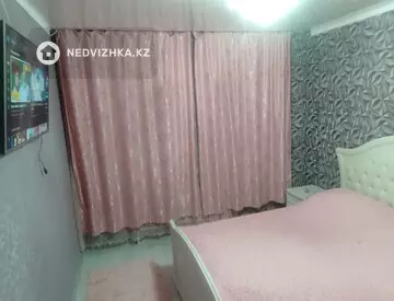 2-комнатная квартира, этаж 5 из 6, 56 м², На длительный срок