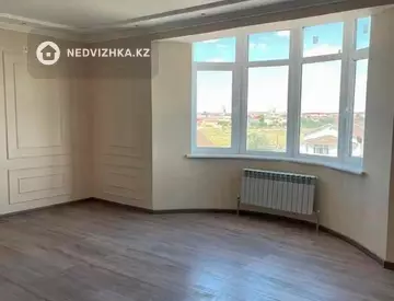 2-комнатная квартира, этаж 4 из 5, 87 м²