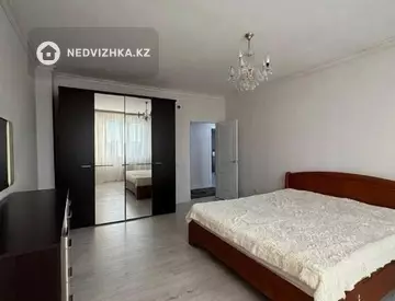 3-комнатная квартира, этаж 3 из 6, 94 м²