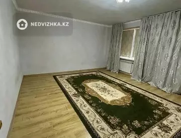 4-комнатная квартира, этаж 1 из 5, 106 м²