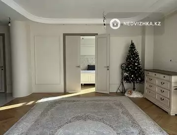 2-комнатная квартира, этаж 7 из 15, 77 м²
