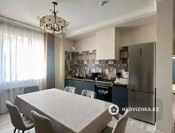 4-комнатная квартира, этаж 2 из 3, 154 м²