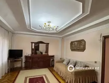 4-комнатная квартира, этаж 1 из 5, 96 м²