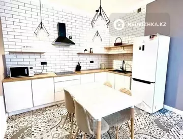 2-комнатная квартира, этаж 5 из 9, 74 м²