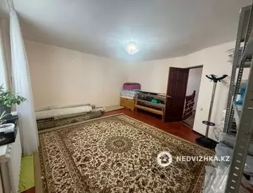 5-комнатный дом, 240 м²