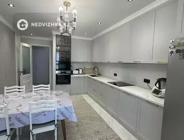 3-комнатная квартира, этаж 15 из 16, 115 м²