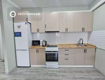 2-комнатная квартира, этаж 5 из 15, 49 м²