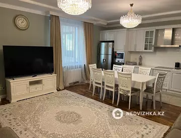 3-комнатная квартира, этаж 6 из 12, 140 м²
