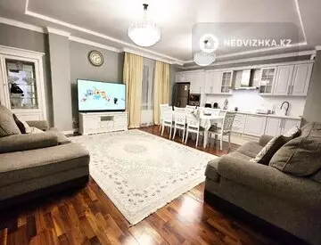 3-комнатная квартира, этаж 6 из 12, 140 м²