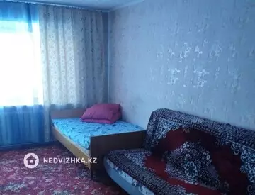 2-комнатная квартира, этаж 2 из 5, 58 м²