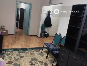 2-комнатная квартира, этаж 1 из 5, 45 м², На длительный срок