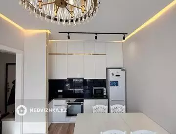 2-комнатная квартира, этаж 9 из 10, 40 м²