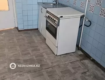 2-комнатная квартира, этаж 3 из 5, 54 м²