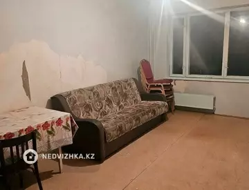 3-комнатная квартира, этаж 4 из 5, 62 м²