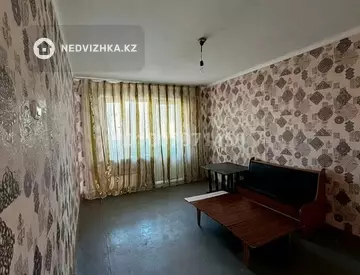 3-комнатная квартира, этаж 3 из 5, 62 м²