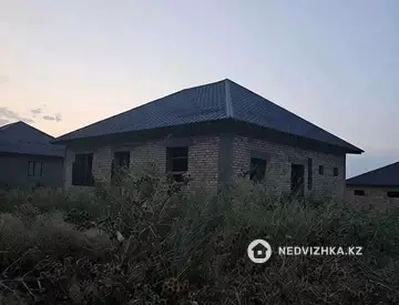 4-комнатный дом, 6 соток, 120 м²