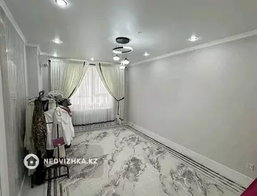 1-комнатная квартира, этаж 2 из 12, 44 м²