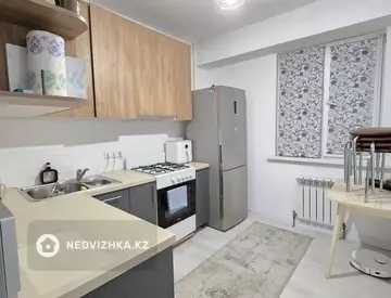 2-комнатная квартира, этаж 3 из 9, 57 м²