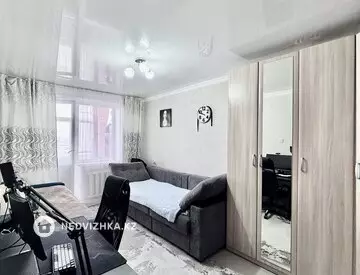 2-комнатная квартира, этаж 9 из 9, 51 м²