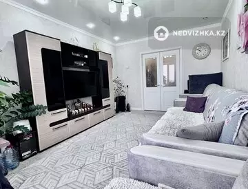 2-комнатная квартира, этаж 9 из 9, 51 м²