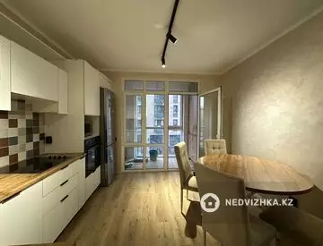 2-комнатная квартира, этаж 3 из 12, 69 м²