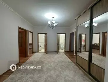 3-комнатная квартира, этаж 6 из 6, 114 м²