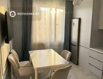 2-комнатная квартира, этаж 10 из 13, 69 м²