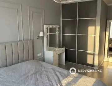 2-комнатная квартира, этаж 10 из 13, 69 м²