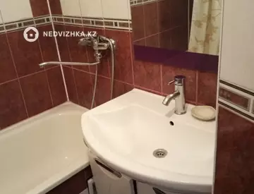 3-комнатная квартира, этаж 1 из 5, 60 м²