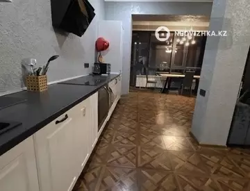 1-комнатная квартира, этаж 13 из 14, 62 м²