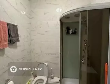 1-комнатная квартира, этаж 12 из 12, 45 м²