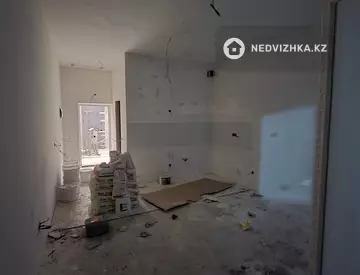 1-комнатная квартира, этаж 1 из 12, 27 м²