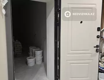 1-комнатная квартира, этаж 1 из 12, 27 м²