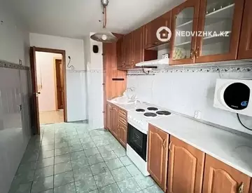 5-комнатная квартира, этаж 6 из 10, 98 м²