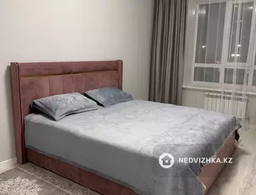 1-комнатная квартира, этаж 2 из 5, 42 м², Посуточно