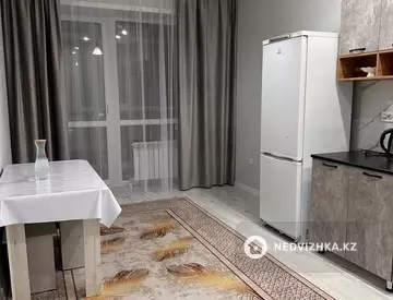 1-комнатная квартира, этаж 2 из 5, 42 м², Посуточно