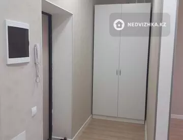 1-комнатная квартира, этаж 9 из 10, 41 м², На длительный срок