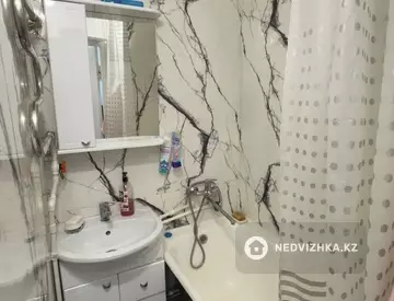 1-комнатная квартира, этаж 5 из 5, 30 м²