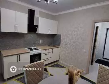 1-комнатная квартира, этаж 9 из 9, 38 м²