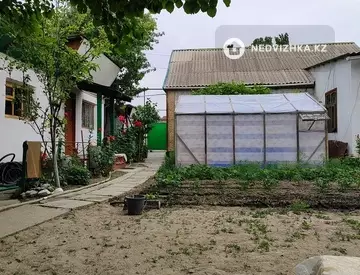 5-комнатный дом, 6 соток, 100 м²