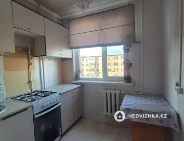 3-комнатная квартира, этаж 4 из 5, 48 м²