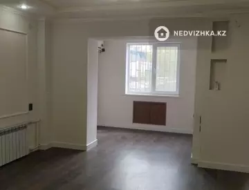 4-комнатная квартира, этаж 2 из 5, 105 м²