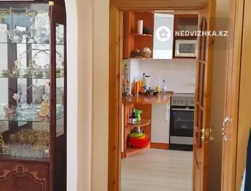 3-комнатная квартира, этаж 4 из 9, 88 м²