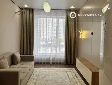 1-комнатная квартира, этаж 2 из 12, 39 м²