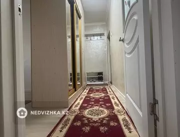 3-комнатная квартира, этаж 1 из 2, 44 м²