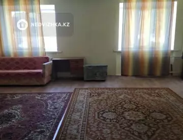 2-комнатная квартира, этаж 1 из 5, 60 м²