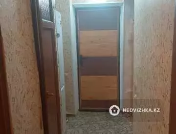 1-комнатная квартира, этаж 5 из 5, 30 м²
